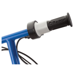 E100 Scooter in blue throttle